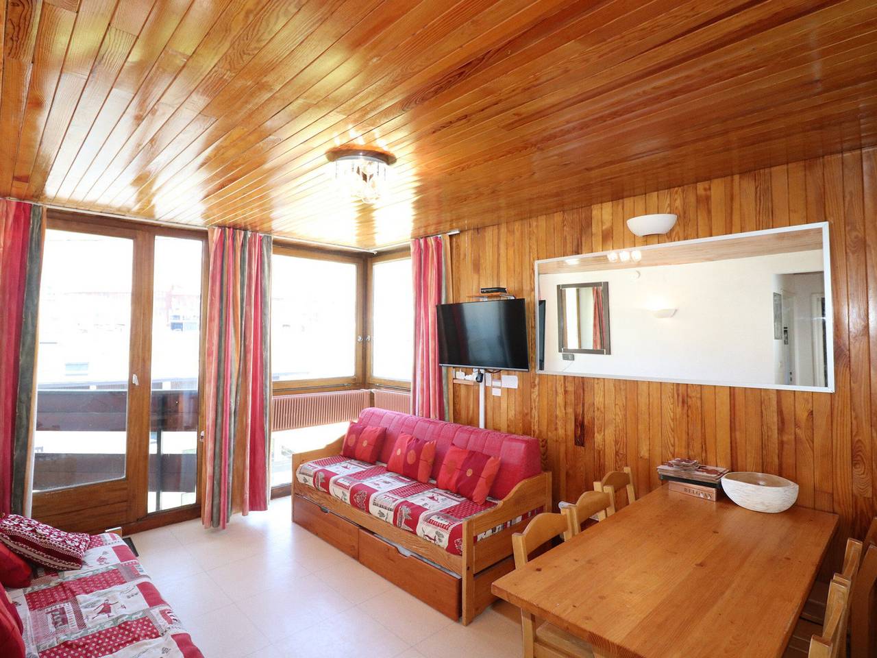 Geheel appartement, Comfortable apartment, ski-in/ski-out, sunny balcony in Tignes, Vanoise Nationaal Park