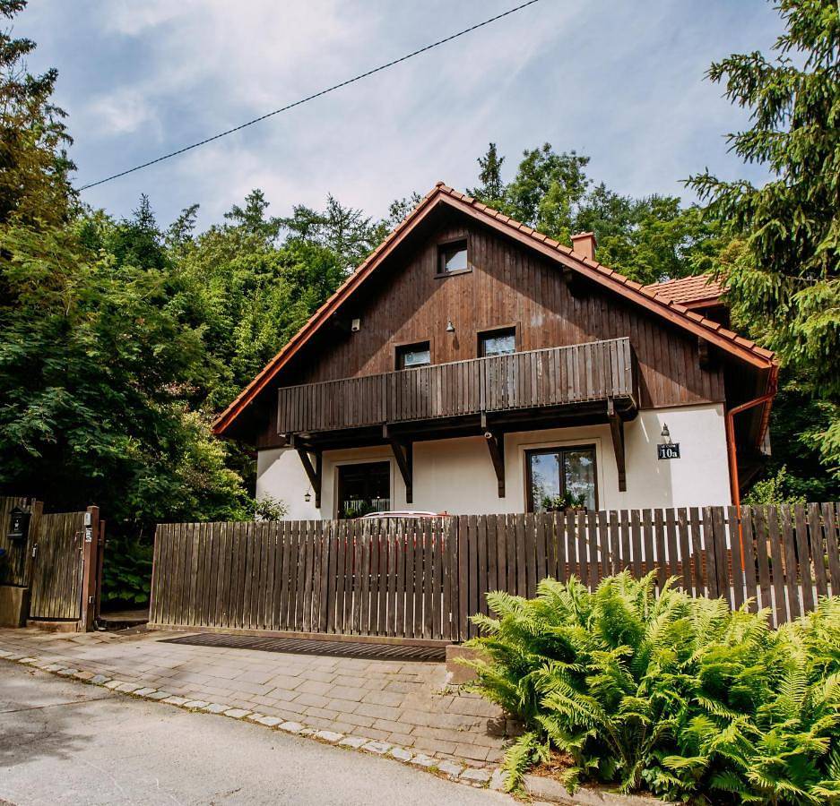 Dom Puchacza w Lądku-Zdroju in Lądek-Zdrój, Sudety (Polska)