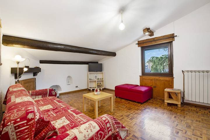 Gîte pour 4 personnes, avec jardin, animaux acceptés à Aoste - 2