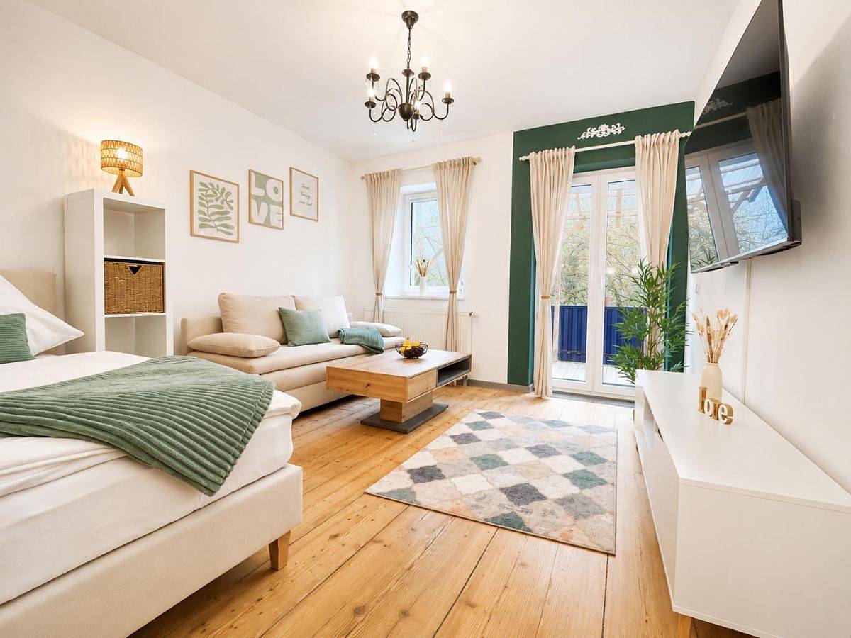 Ganze Wohnung, 'Goldpath' Passaucity I Central I Oldtown I Balkon I Italien garden I stylish I Wiputv in Passau, Passauer Land