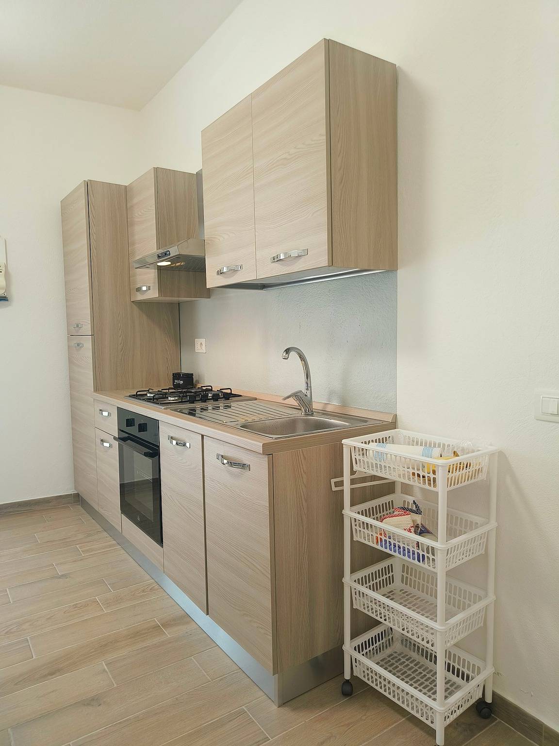 Appartamento intero, Appartamento 'Casa Leone' con aria condizionata in Teulada, Cagliari e Dintorni