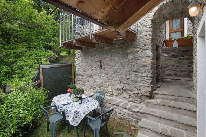 Agriturismo per 2 persone, con Giardino e Sauna a Colico