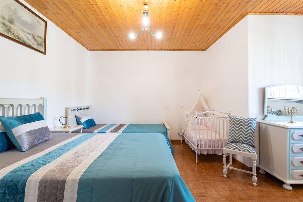 Villa con piscina cubierta climatizada - Vacaciones de invierno y verano in São Vicente do Paul e Vale de Figueira, Distrito de Santarém