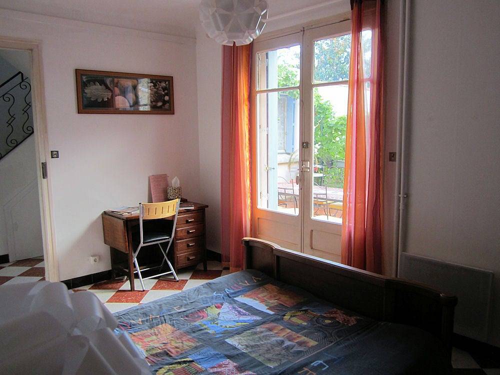 La Maison du Canal - Chambre Terrasse in Villeneuve-lès-Béziers, Côte d'Améthyste