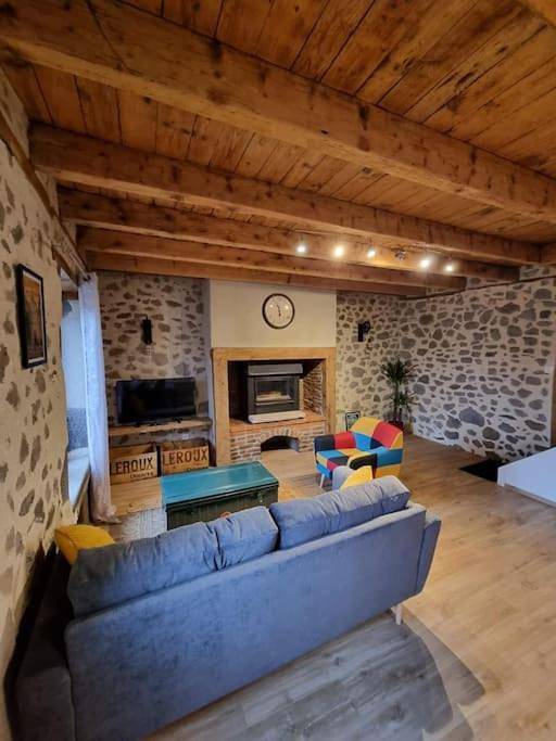 Maison de vacances pour 4 personnes, avec Terrasse à Aurillac
