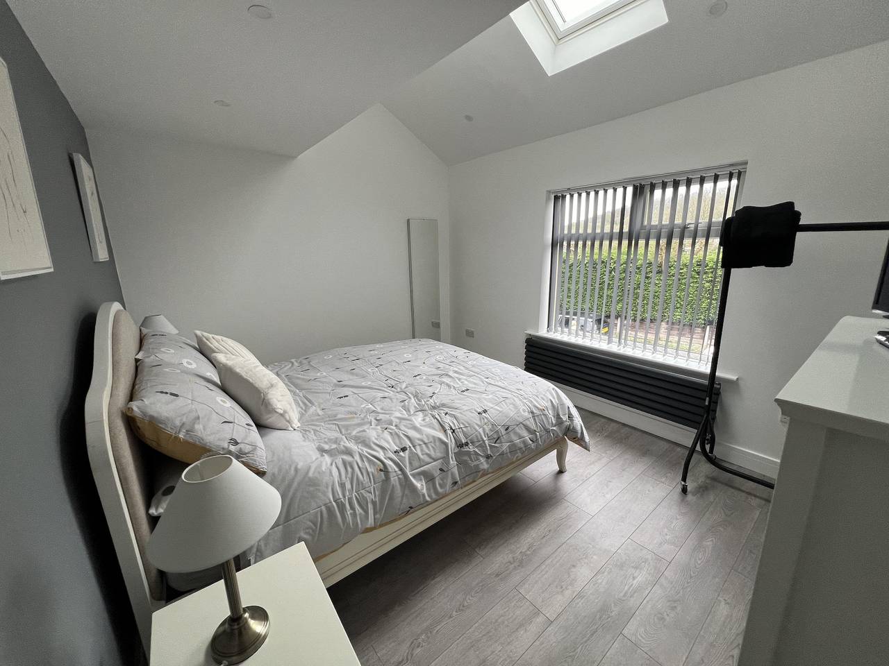 Whole house -Sleeps4-Parking-Garden-Bikinghiking in Bury, Greater Manchester