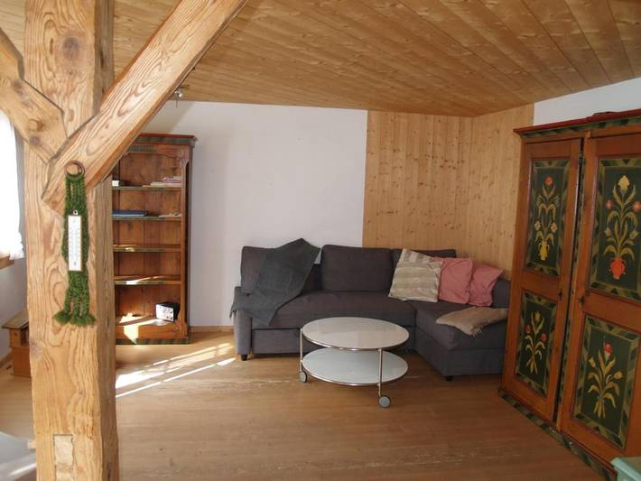 Ferienhaus für 5 Personen, mit Balkon und Terrasse sowie Garten und Ausblick in Jaun