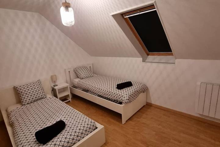 Location de vacances pour 10 personnes, avec jardin, animaux acceptés dans Parc des Expositions de Villepinte - 3