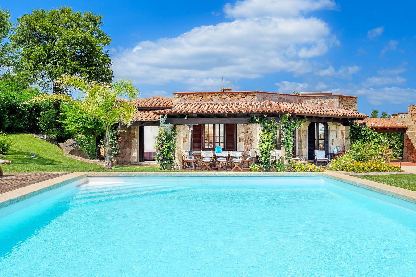 Villa Silènis -Puntaldia in Puntaldia, San Teodoro