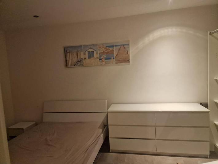 Location de vacances pour 3 personnes, animaux acceptés à Milhaud - 4