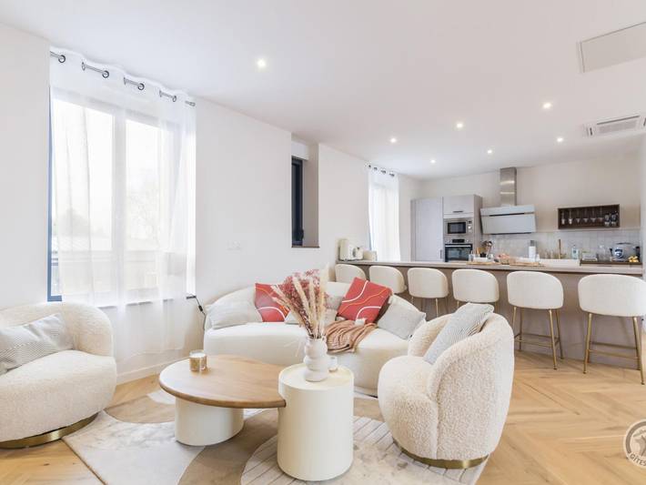 Gîte pour 4 personnes, avec jacuzzi et jardin ainsi que terrasse et sauna à Pontorson - 2