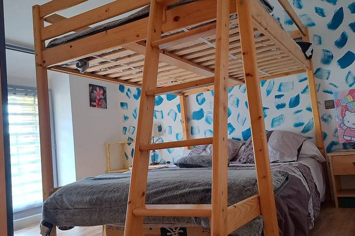 Location de vacances pour 8 personnes, avec jardin et jacuzzi, animaux acceptés à Jayac - 2