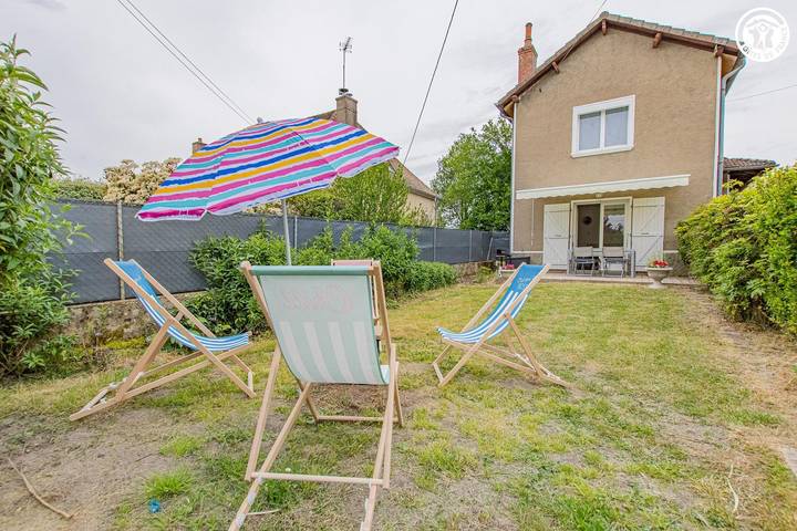 Gîte pour 4 personnes, avec Terrasse et Jardin