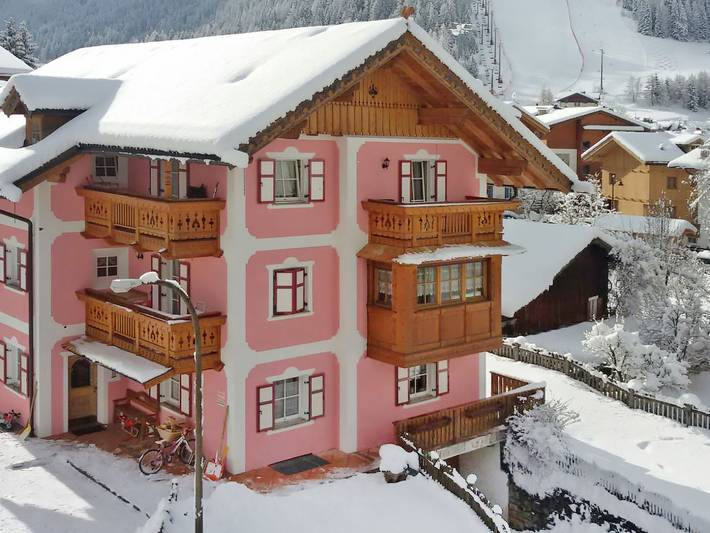 Gîte pour 6 personnes, avec terrasse, animaux acceptés à Pozza di Fassa - 4