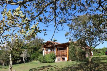 Gîte pour 7 personnes, avec vue et jardin à Ossès