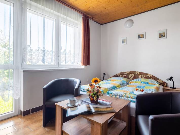 Ganze Wohnung, Rabyně in Rabyně, Beneschau