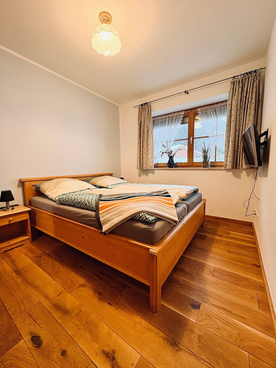 Ganze Ferienwohnung, Ferienwohnung Mariengrund - Fewo Mariengrund, 2 bis 4 Personen, 105 qm, 2 separate Schlafzimmer in Schönau am Königssee, Berchtesgadener Alpen