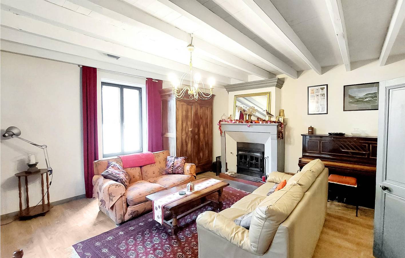 Geräumige Wohnung mit Parkplatz, WiFi & Stadtzentrum in 500m in Arçais, Niort und Umgebung
