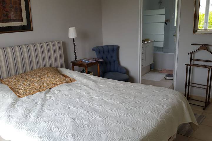 Villa pour 9 personnes, avec terrasse ainsi que jardin et piscine à la La Ciotat - 2