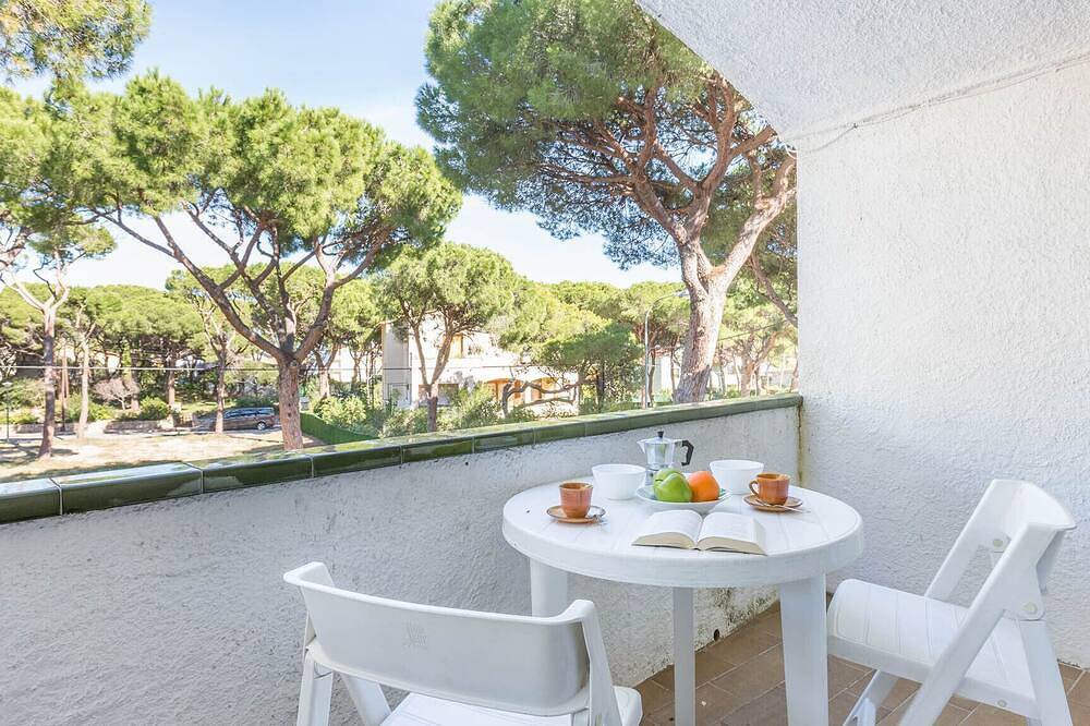Geheel appartement, 1Arch1 Basic 2 bedroom apartment close to the lovely beach of Pals. in Pals, Costa Brava