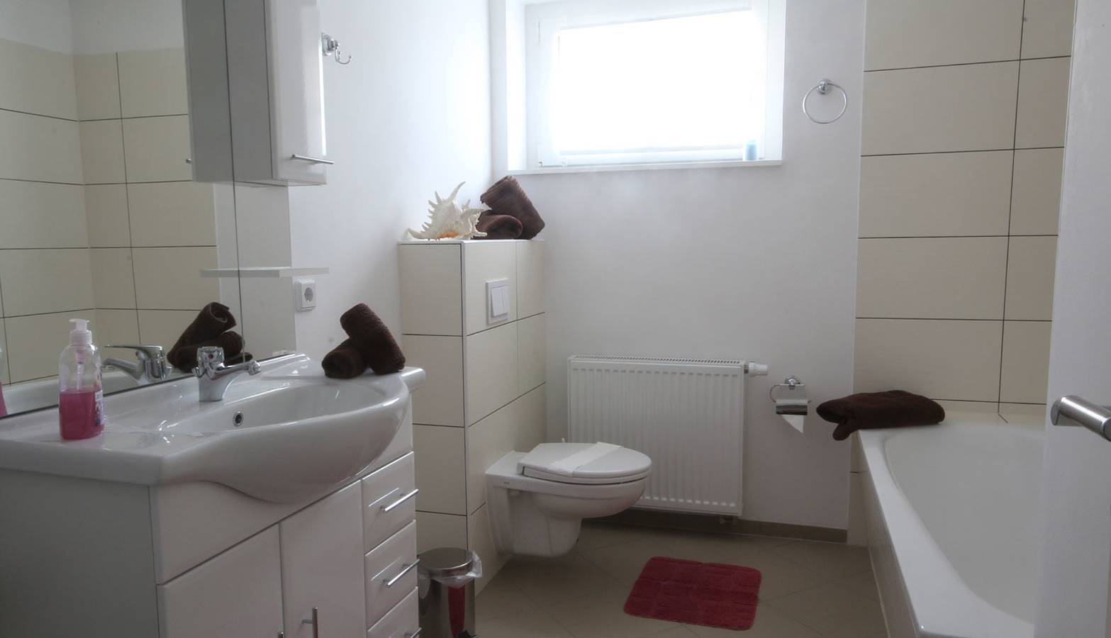 Ganze Ferienwohnung, Ferienwohnung Fürstenberg - Schwalbe in Röblinsee, Fürstenberg/Havel