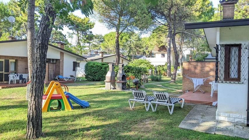 Ferienwohnung für 6 Personen, mit Balkon/Terrasse und Ausblick in Lignano Sabbiadoro