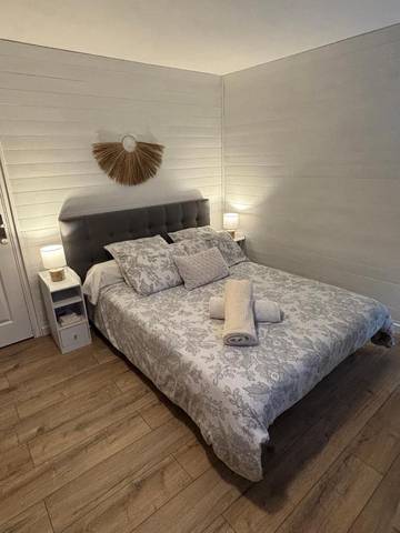 Chambre d’hôte pour 2 personnes, avec terrasse et vue à Collonges-au-Mont-d'Or