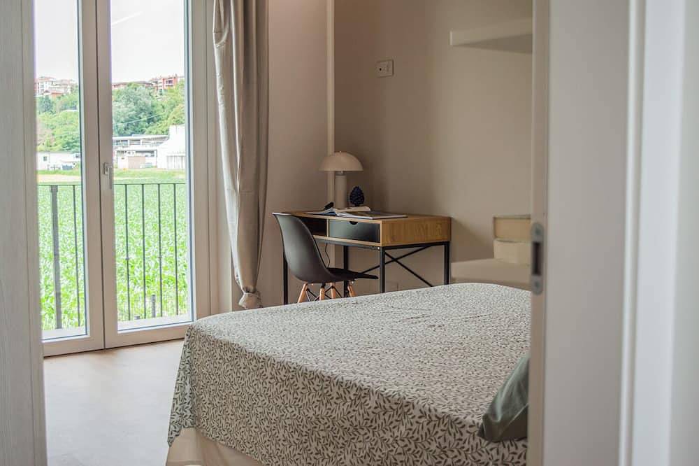 Ganze Wohnung, [martinèt] Raffinatezza e Panorama con Terrazza 30m Vista Langhe in Bra, Langhe