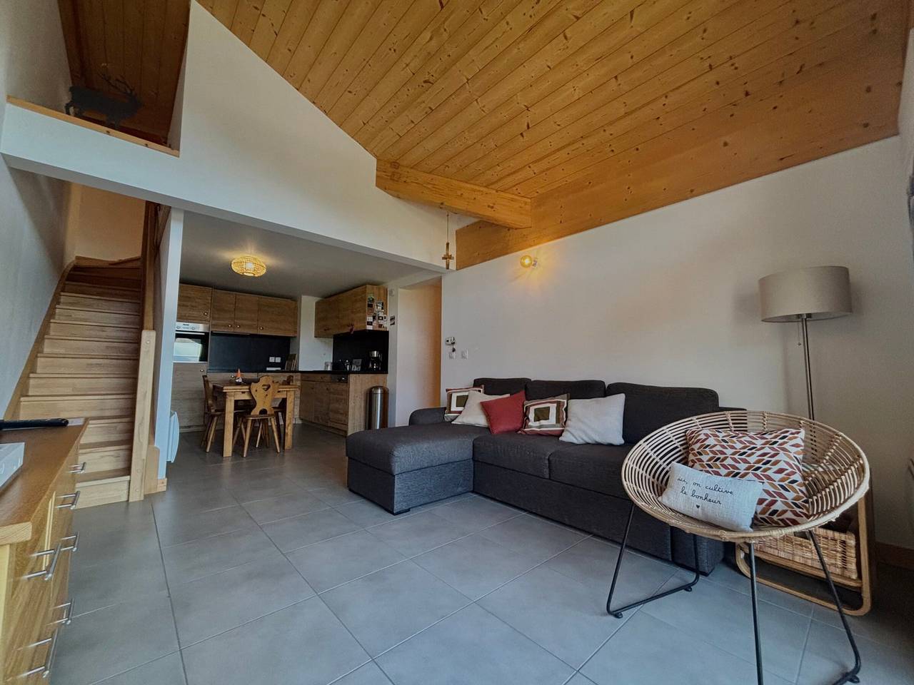 Apartamento entero, Encantador T3 céntrico con balcón y garaje en Samoëns in Samoëns, Region Bonneville