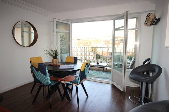 Gîte pour 4 personnes, avec balcon dans Grande Plage (Biarritz) - 3