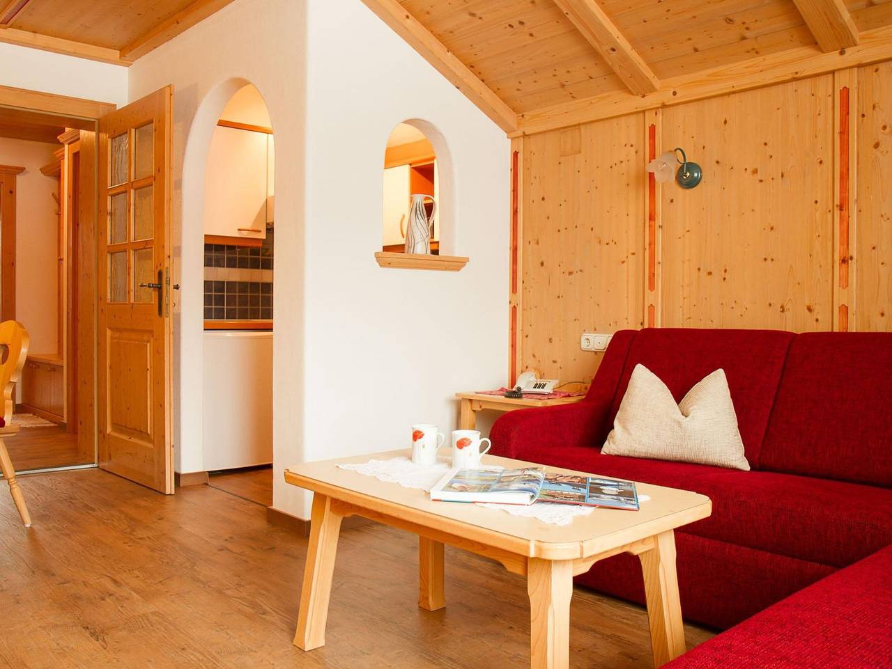 Ganze Ferienwohnung, Ferienhaus Aurora - Studio Bergfink für 2 Personen in Kals am Großglockner, Osttirol