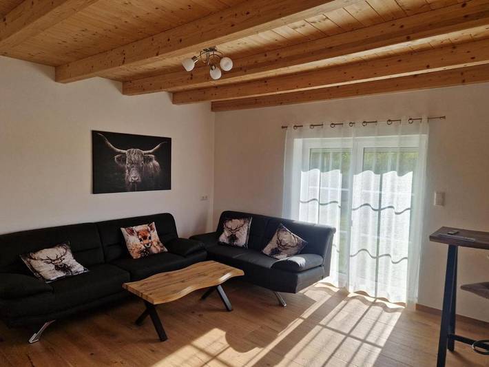 Chalet für 6 Personen, mit Garten und Ausblick sowie Sauna, mit Haustier