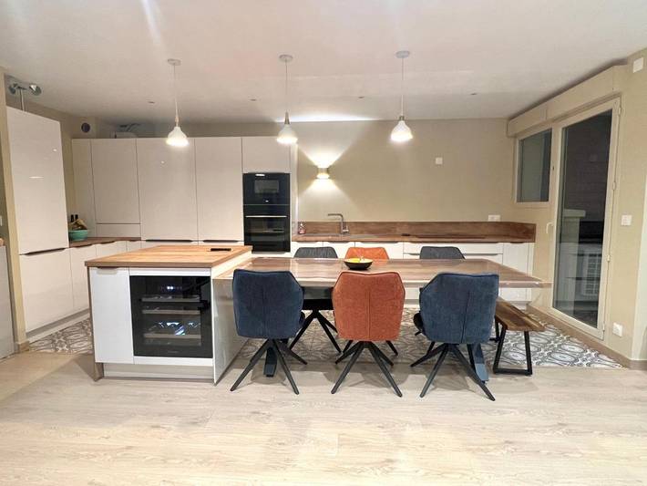 Villa pour 8 personnes, avec balcon à Lyon - 2