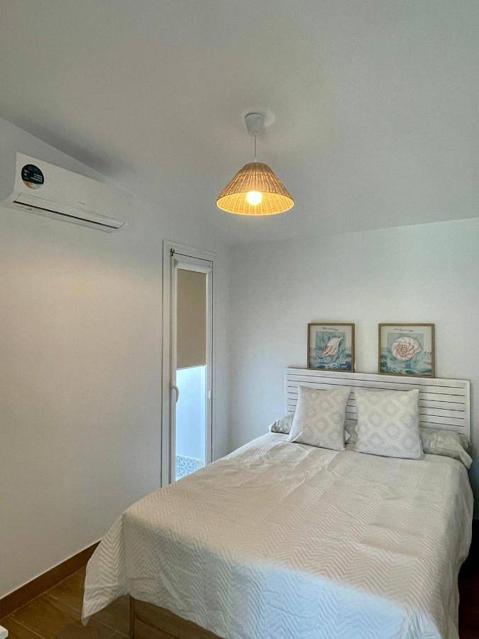 Casa rural para 10 personas, con vistas además de jardín y piscina, Se admiten mascotas en Olvera - 4