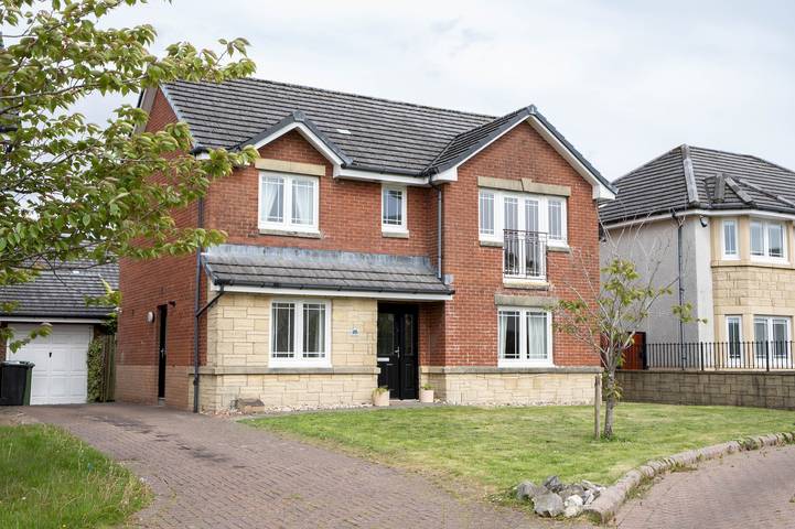 Holiday home for 10 people, with garden in Glasgow