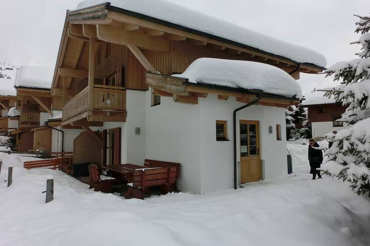 Chalet für 8 Personen, mit Garten und Balkon in Krimml