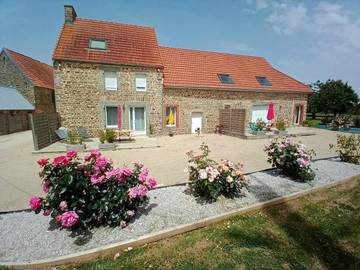 Gîte pour 6 personnes, avec vue et jardin, animaux acceptés à Bacilly