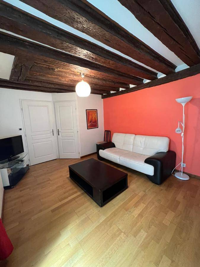 Gîte pour 2 personnes, avec vue à Salins-les-Bains - 3