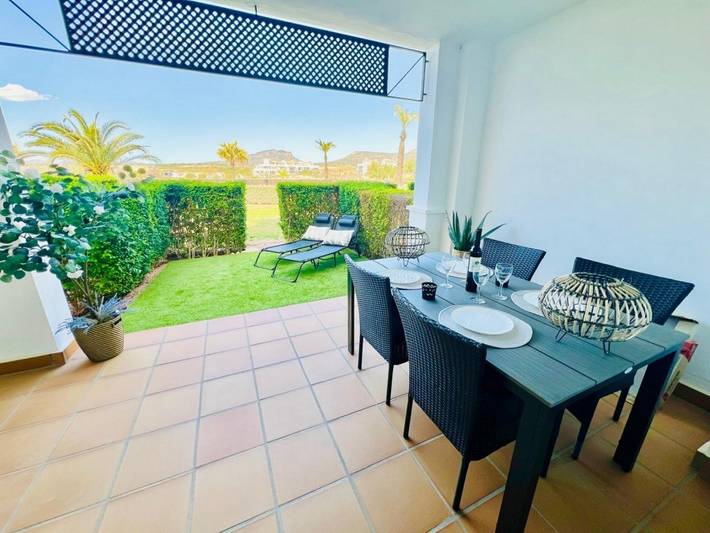 Apartment for 4 people, with pool and view as well as terrace and garden in Murcia