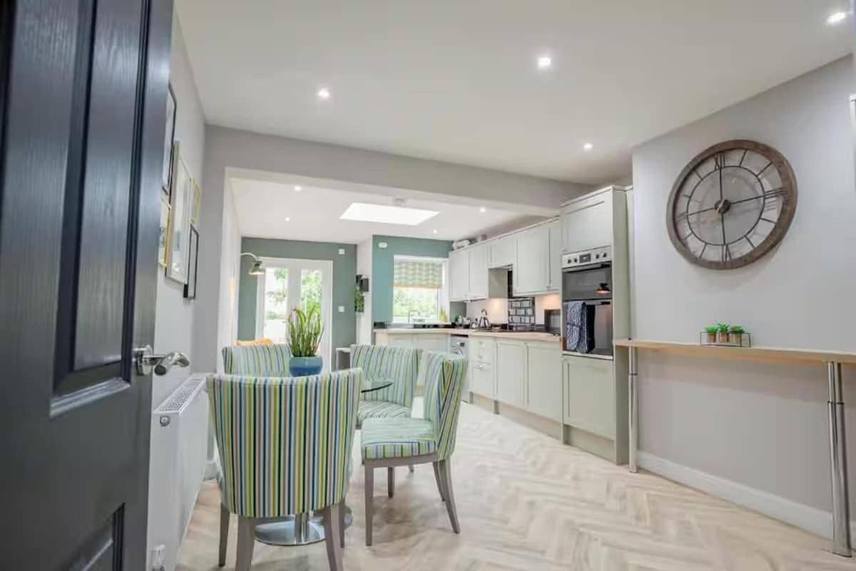 Lower Chestnut House, 2 Bedroom, Central Worcester in Worcester, Worcestershire