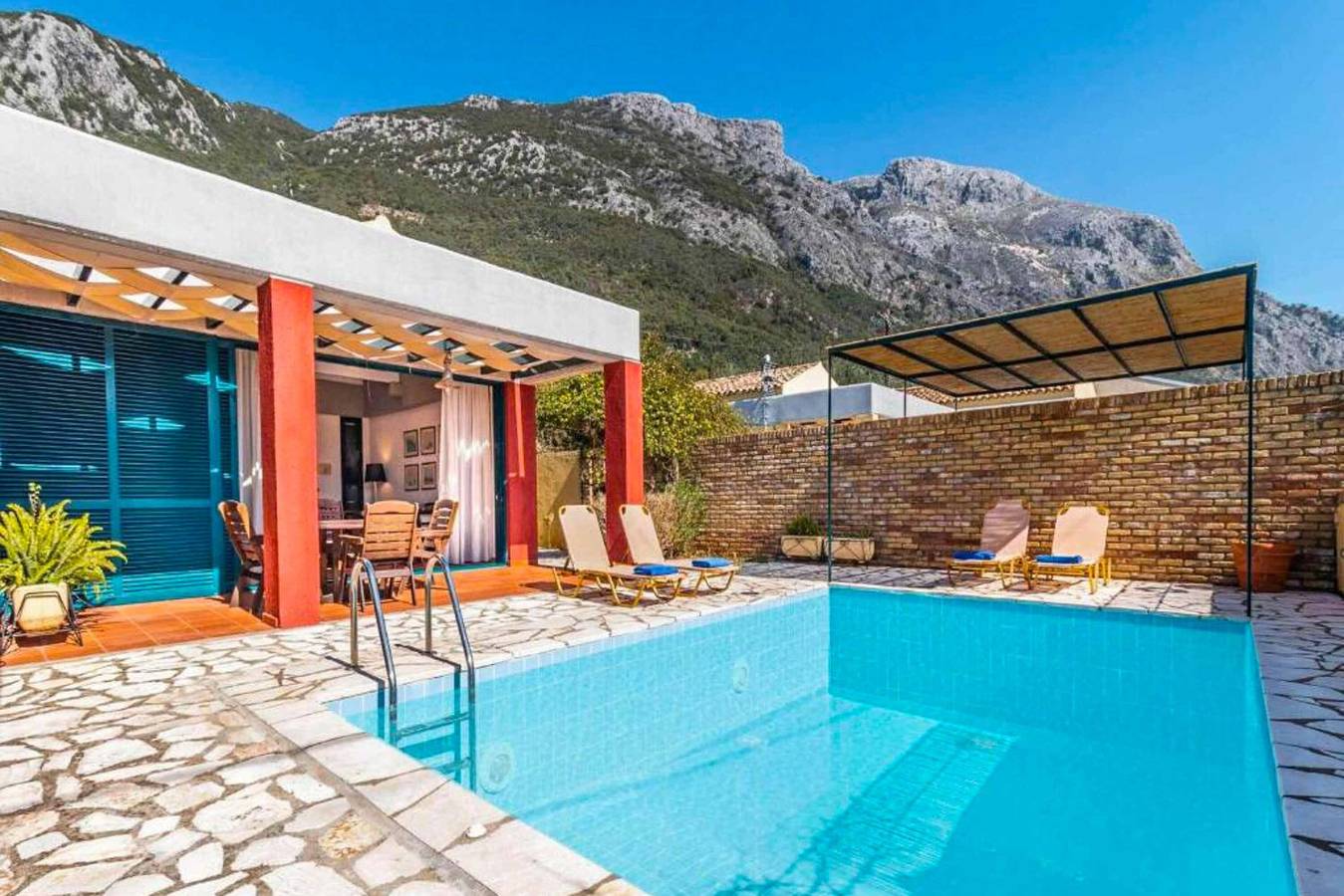 Villa pour 4 Personnes dans Mparmpati, Corfou