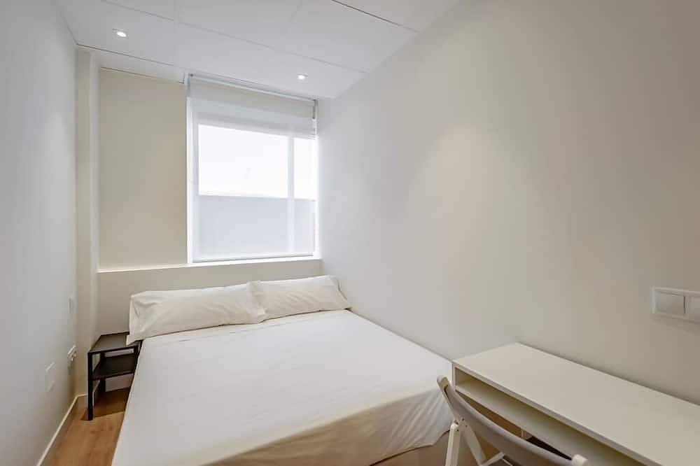 Entire apartment, New Luxury Apartment Madrid Airport 107 in Madrid, Madrid Province