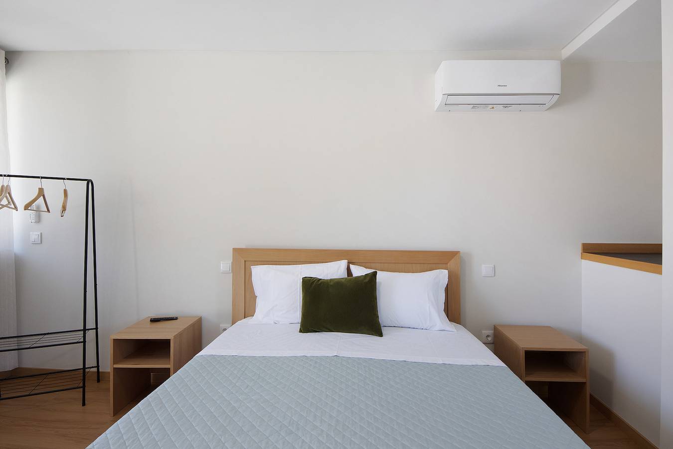 Room 'Quarto 8' with Mountain View, Wi-Fi and Air Conditioning in Rossas, Braga Distrikt