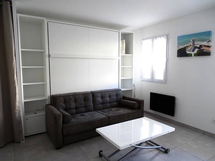 Gîte pour 2 personnes, avec piscine et balcon à La Flotte - 2