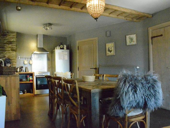 Charming cottage very neat, comfortable, very quiet, beautiful view, in Jehonville, Bertrix
