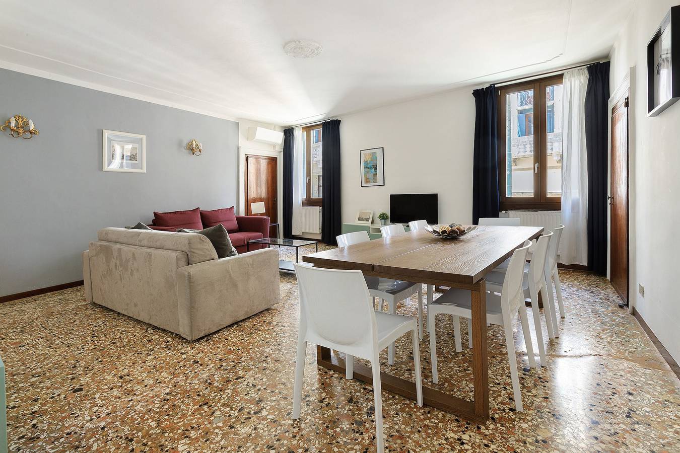 Vacation Rental for 8 Guests in Venice, Laguna di Venezia