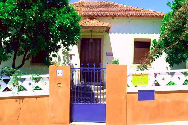 Gîte pour 7 personnes, avec Terrasse et Jardin