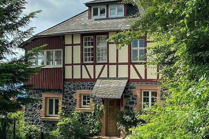 Ferienhaus für 6 Personen, mit Balkon und Garten in Lindenfels