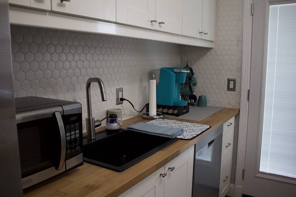 House in Dogtown walking distance to the Zoo and Restaurants in St. Louis, Missouri