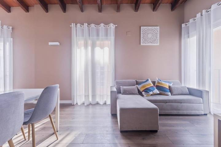 Ferienwohnung für 6 Personen, mit Ausblick und Balkon - 1